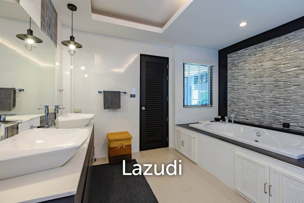 Horizon: Stunning 5 Bedroom Pool Villa Soi88