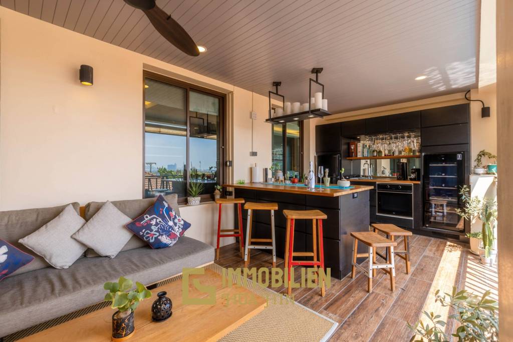 Horizon: Stunning 5 Bedroom Pool Villa Soi88