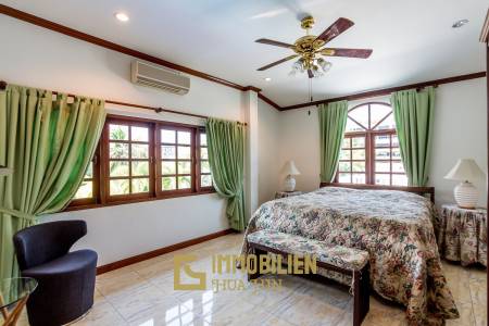 City Center 2 Story Private Luxury Pool Villa For Sale in Hua Hin