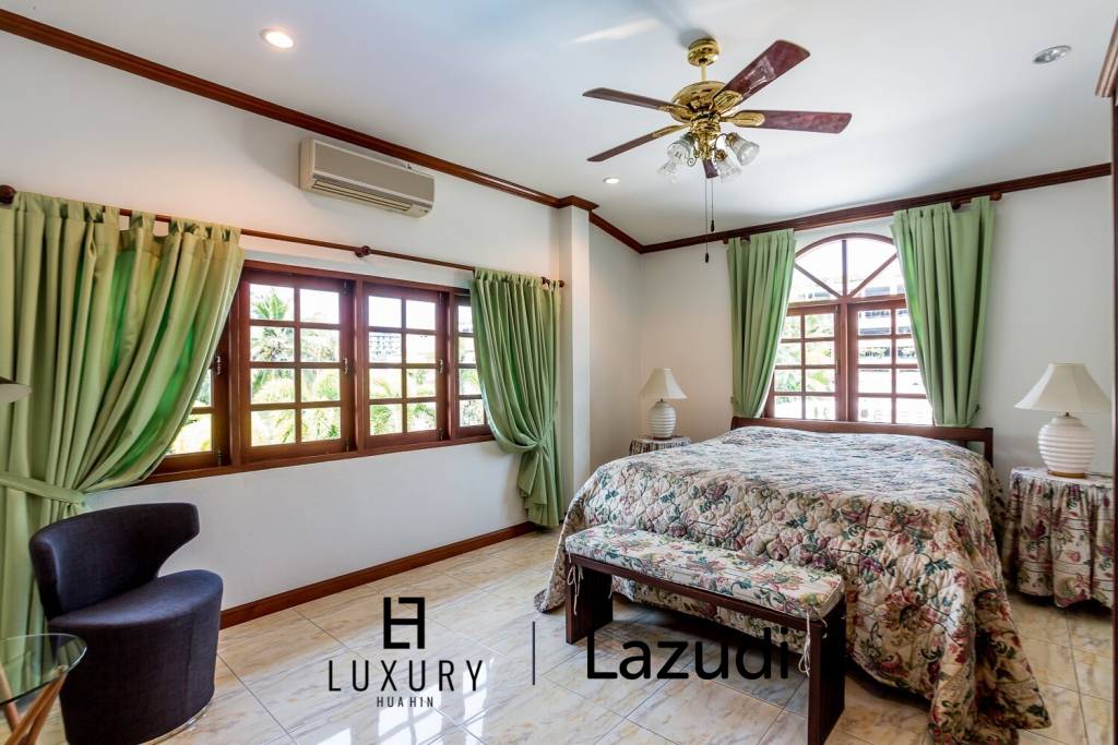 City Center 2 Story Private Luxury Pool Villa For Sale in Hua Hin