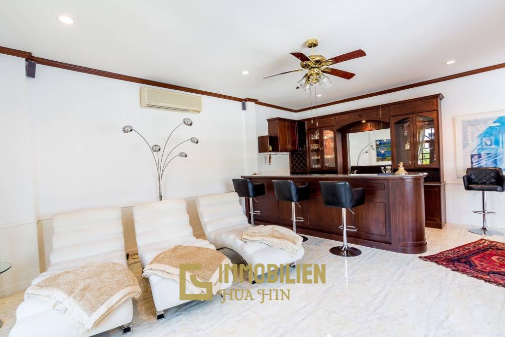 City Center 2 Story Private Luxury Pool Villa For Sale in Hua Hin