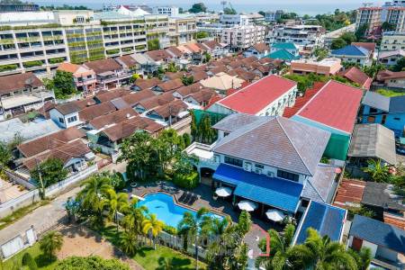 City Center 2 Story Private Luxury Pool Villa For Sale in Hua Hin