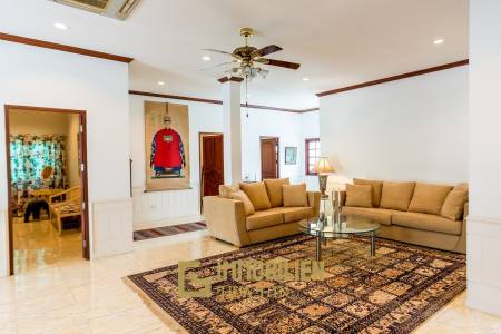 City Center 2 Story Private Luxury Pool Villa For Sale in Hua Hin