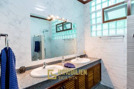 1,600 m² 6 Chambre 7 Salle de bain Villa Pour Vente