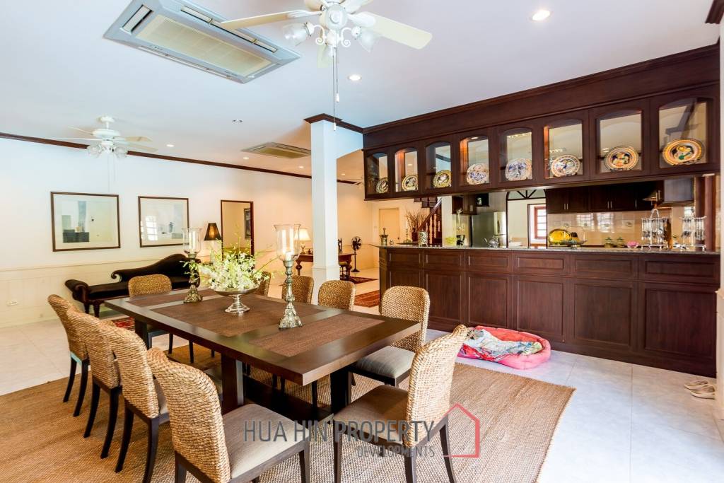 City Center 2 Story Private Luxury Pool Villa For Sale in Hua Hin