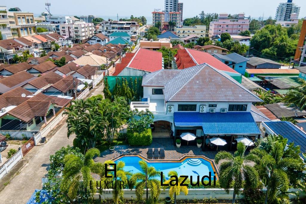 City Center 2 Story Private Luxury Pool Villa For Sale in Hua Hin