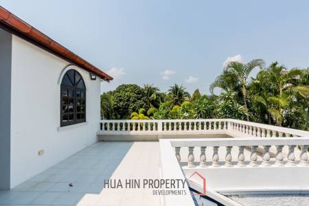City Center 2 Story Private Luxury Pool Villa For Sale in Hua Hin