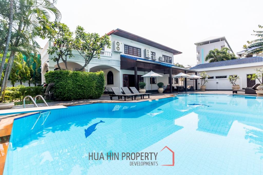 City Center 2 Story Private Luxury Pool Villa For Sale in Hua Hin