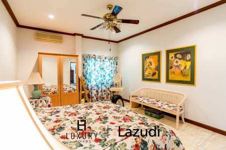 City Center 2 Story Private Luxury Pool Villa For Sale in Hua Hin