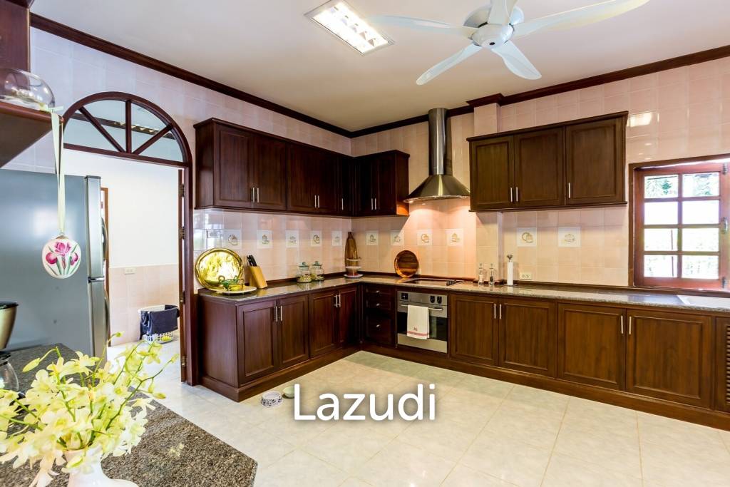 1,600 Sqm 6 Bed 7 Bath Villa For Sale