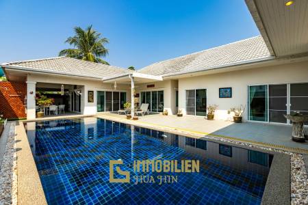 6 Bedroom Pool Villa for Sale – Great Investment Property