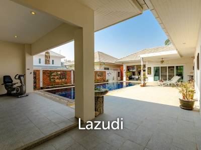 6 Bedroom Pool Villa for Sale – Great Investment Property