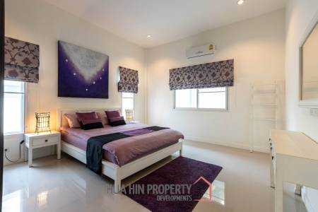 6 Bedroom Pool Villa for Sale – Great Investment Property