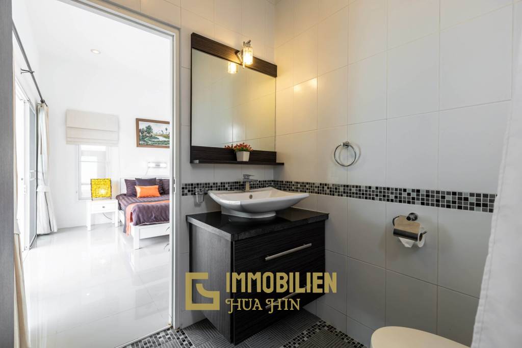 580 metro cuadrado 6 ` 5 Baño Villa de Venta