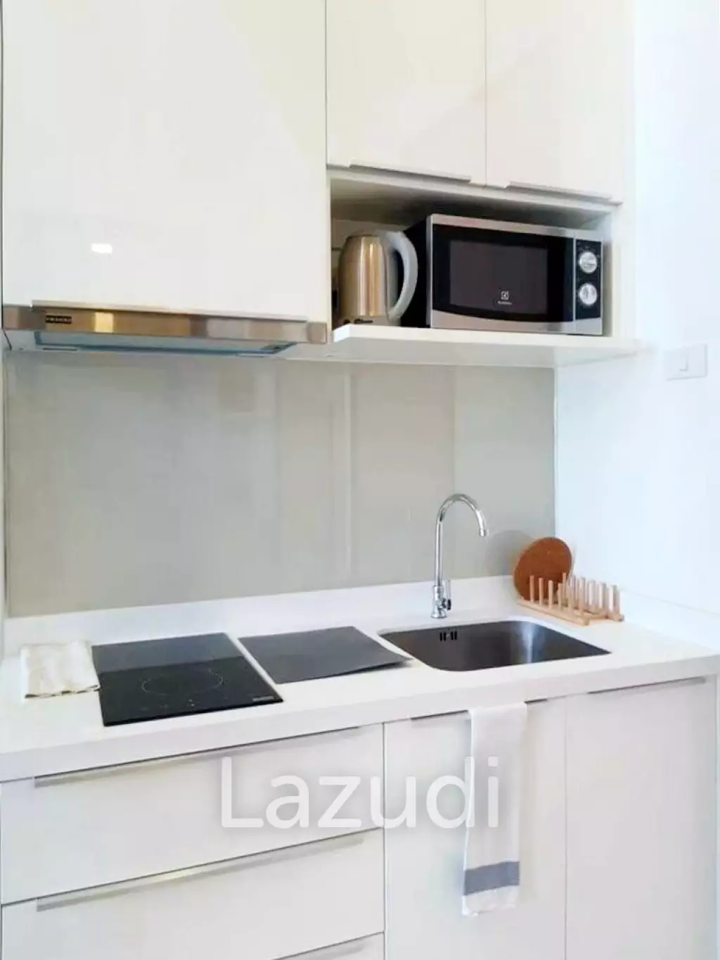 1 Bed 1 Bath 33 SQ.M Chewathai Residence Asoke