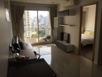 1 bedroom condo for sale at Circle Condominium