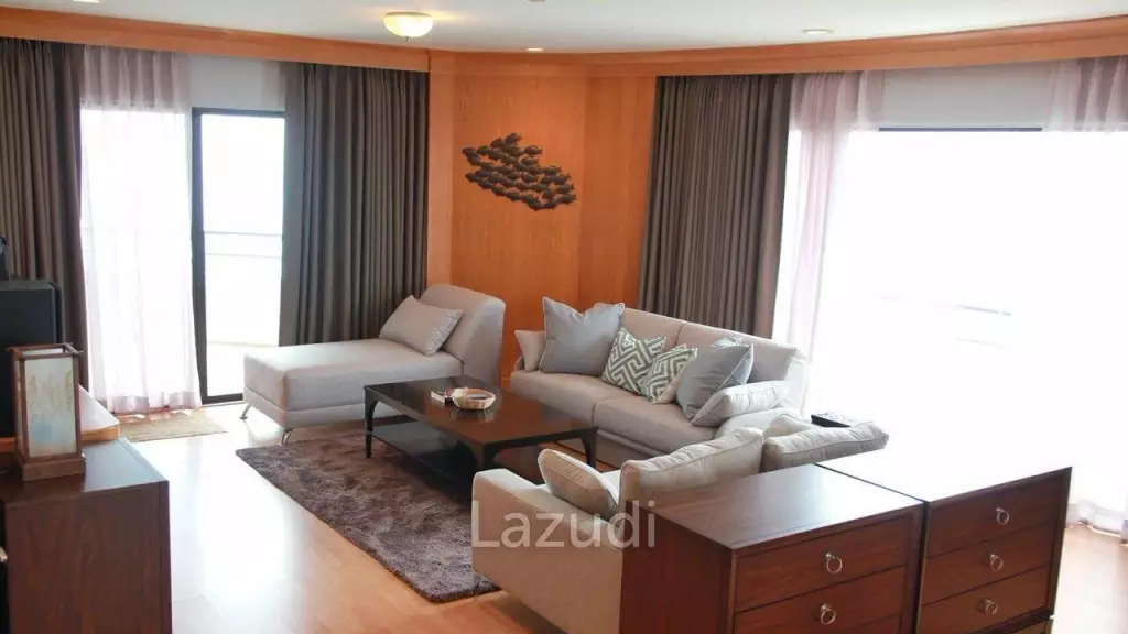 3 brs beachfront condo for rent