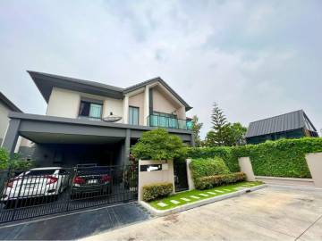 4 Bed 3 Bath Detached House 248 Sqm at Bangkok Boulevard Sathorn - Pinklao 2