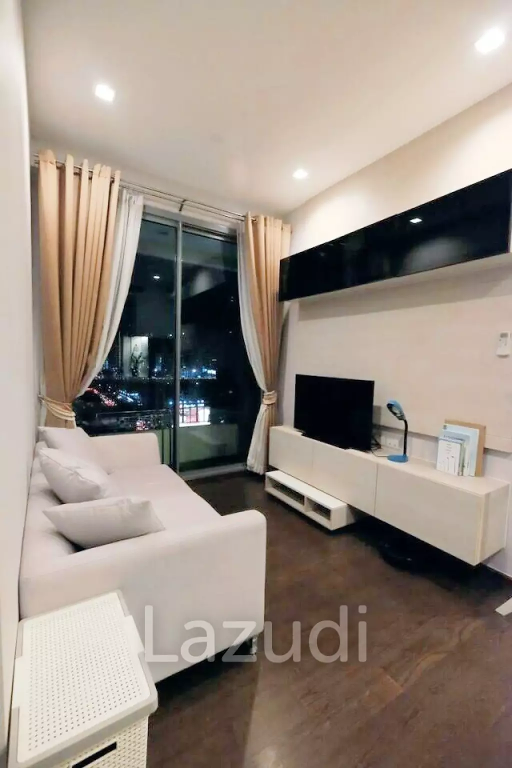 ขาย/ให้เช่า 2 ห้องนอน 1 ห้องน้ำ 45.62 ตารางเมตร Q Asoke
