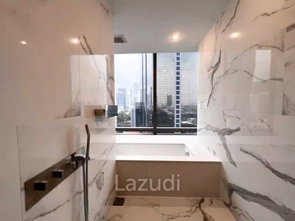 For Sell - The Bangkok Sathorn - BTS Surasak