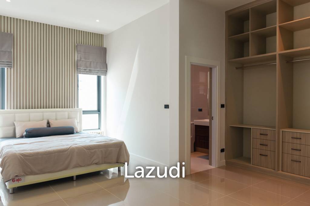 3 Bed 2 Bath 220.75 SQ.M. Pavilion Ville