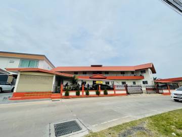 Apartment For Sale in Soi Potisarn North Pattaya