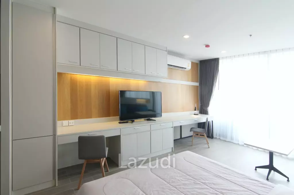 1 Bed 1 Bath 34 SQ.M Noble Revo Silom