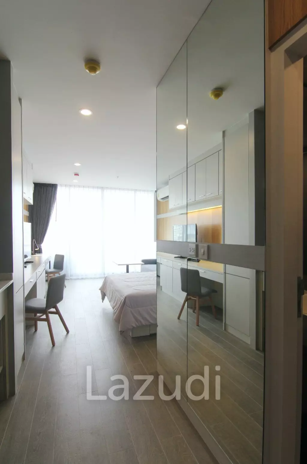 1 Bed 1 Bath 34 SQ.M Noble Revo Silom