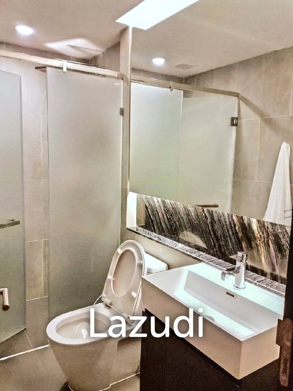 1 Bed 1 Bath 31 SQ.M  The Lumpini 24