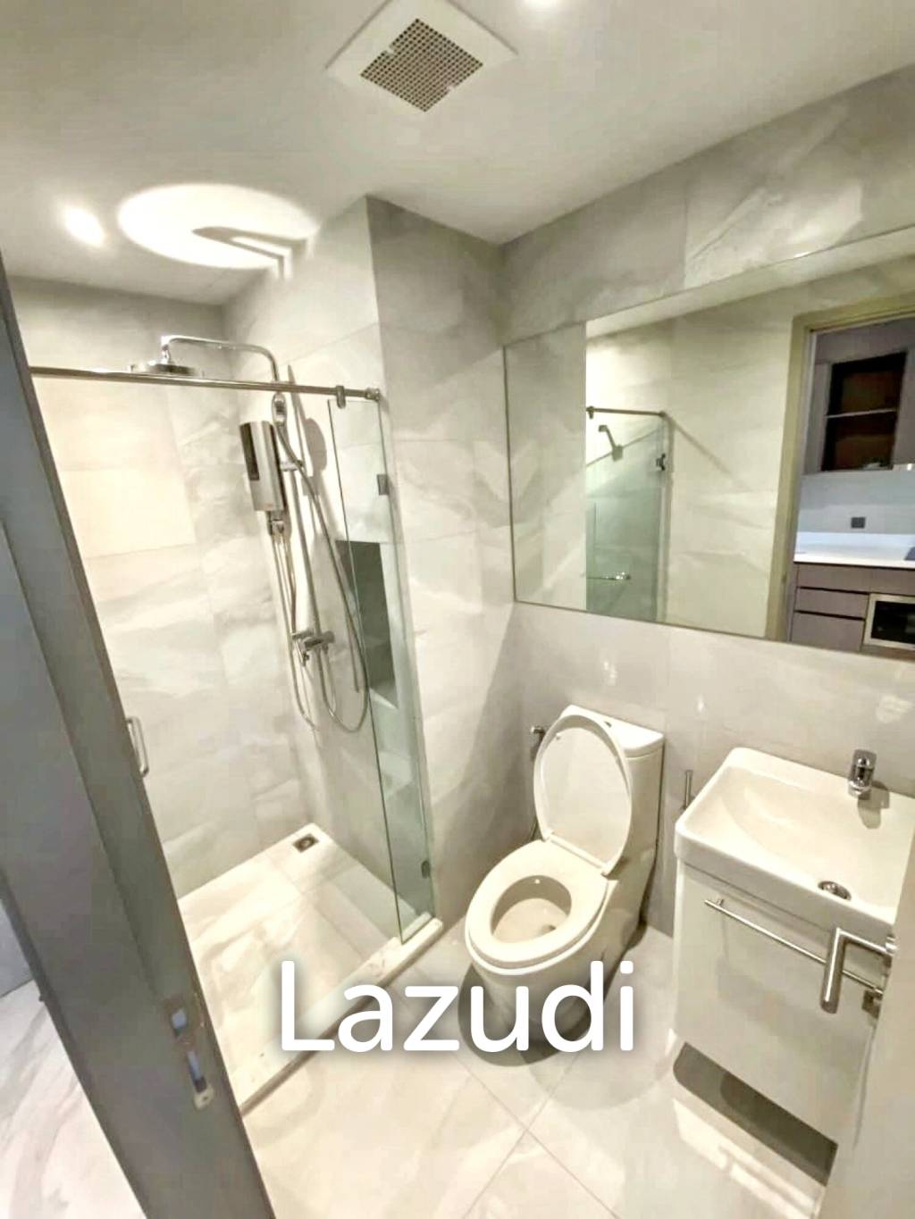 Studio 1 Bathroom 30 SQ.M RHYTHM Ekkamai