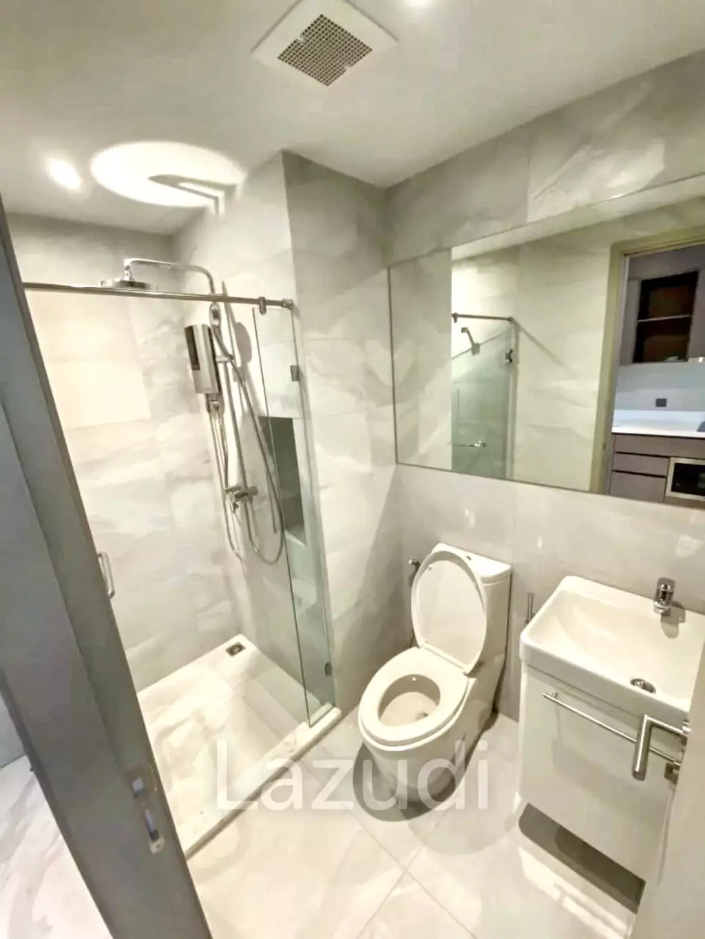 Studio 1 Bathroom 30 SQ.M RHYTHM Ekkamai