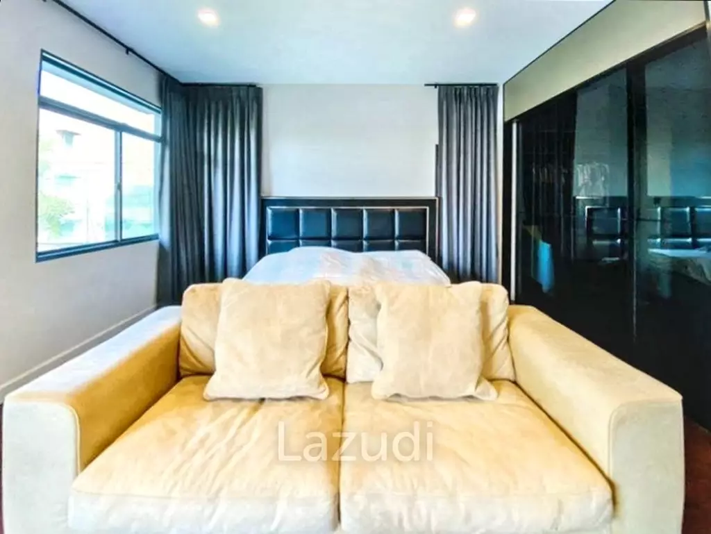 4 Bed 5 Bath 400 Sqm Detached House For Sale
