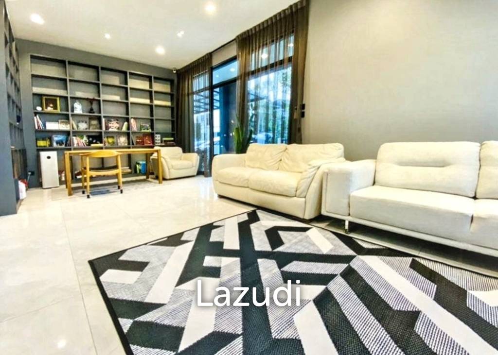 4 Bed 5 Bath 400 Sqm Detached House For Sale