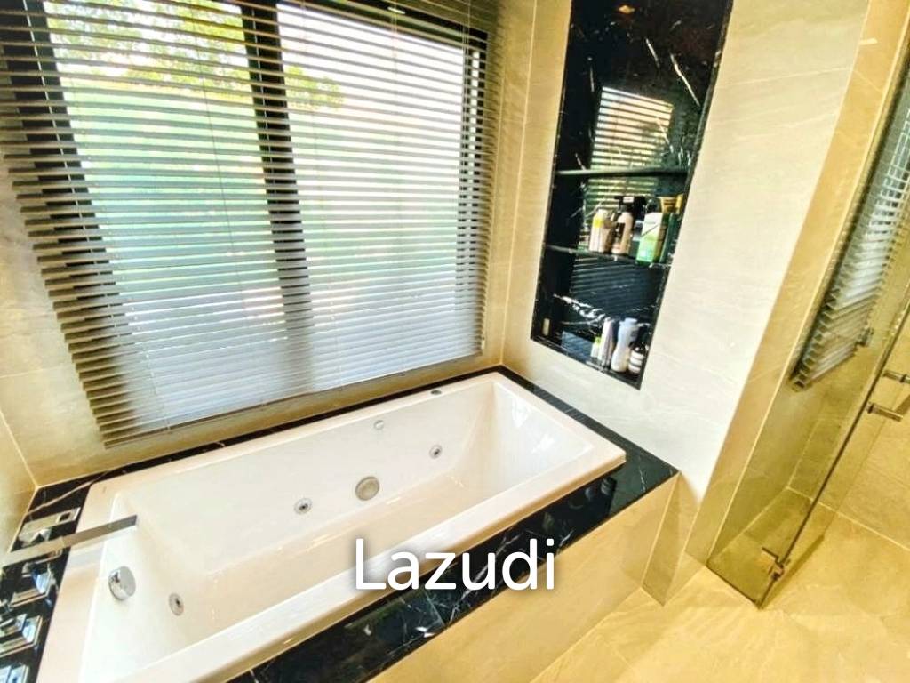 4 Bed 5 Bath 400 Sqm Detached House For Sale