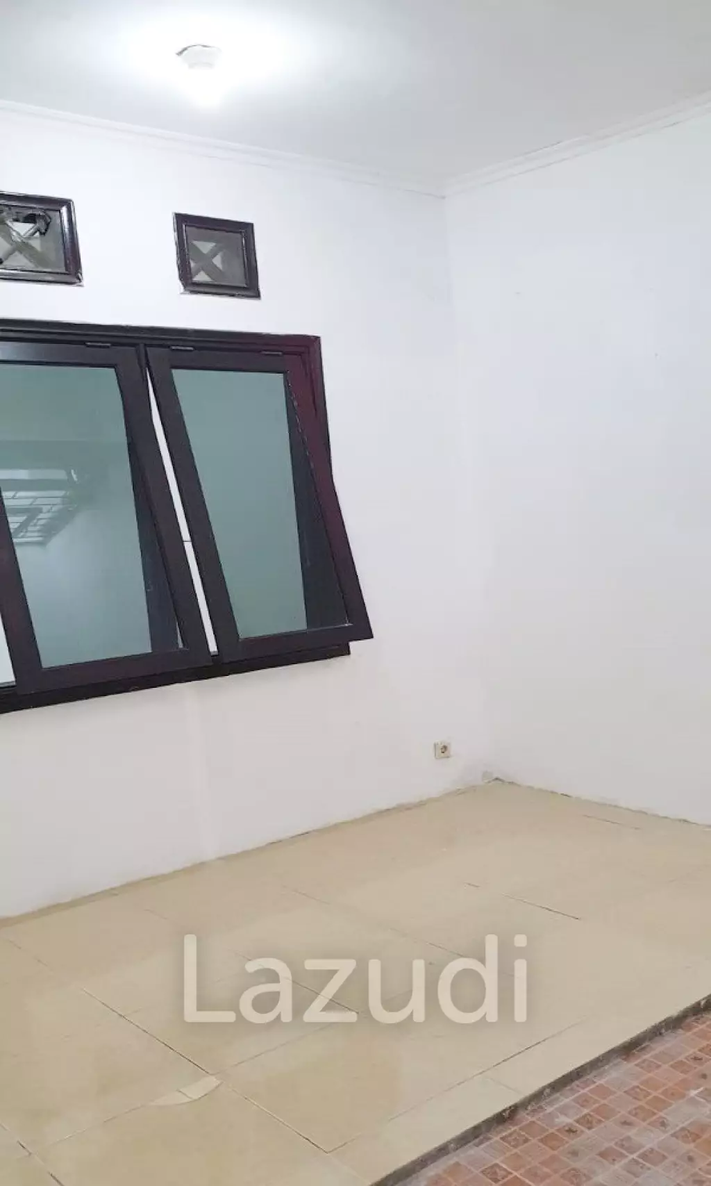 Rumah Dijual di Surabaya Dekat UPN Veteran Surabaya, POLTEKPEL, Galaxy Mall Surabaya, Bandara Juanda