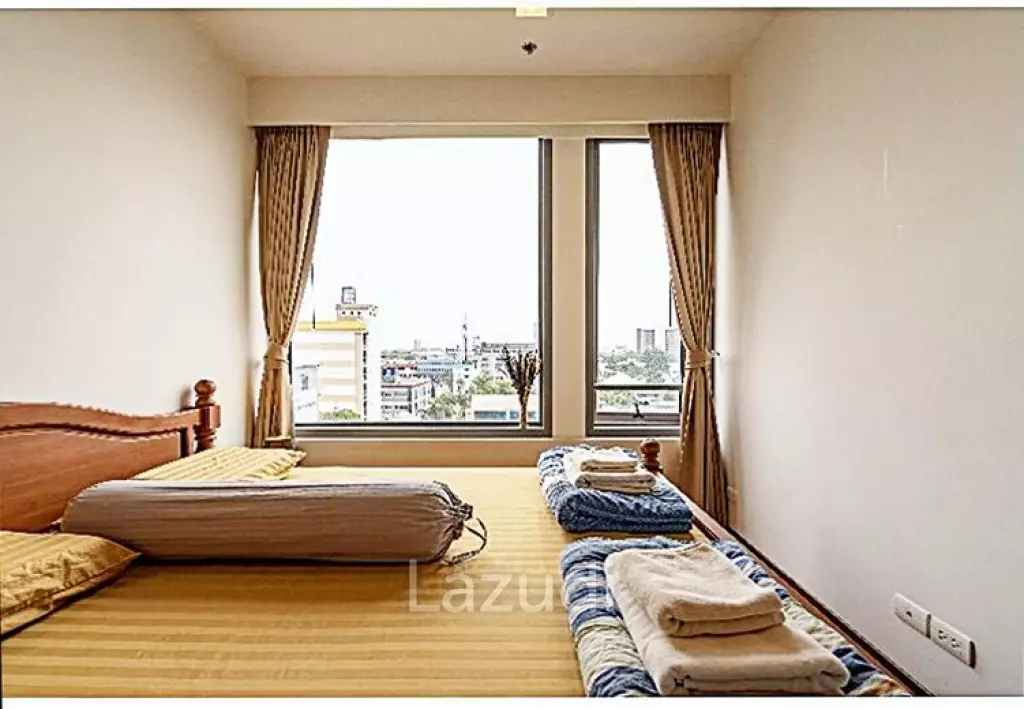 1 Bed 1 Bath 65 SQ.M Vantage Ratchavipa