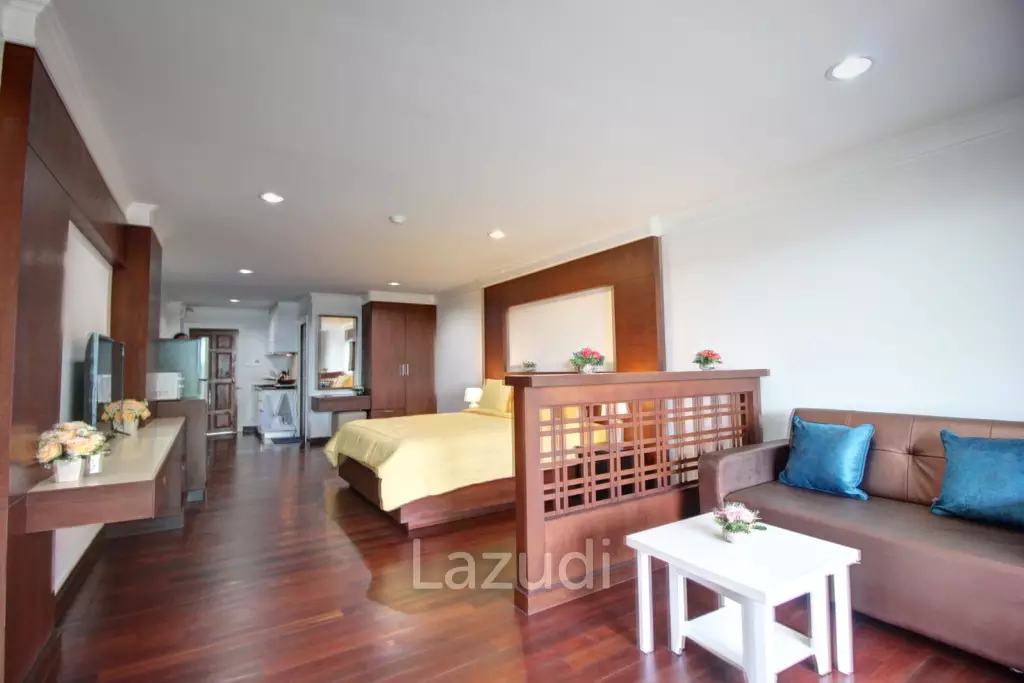 Baan Klang: New Studio Condo in central Hua Hin