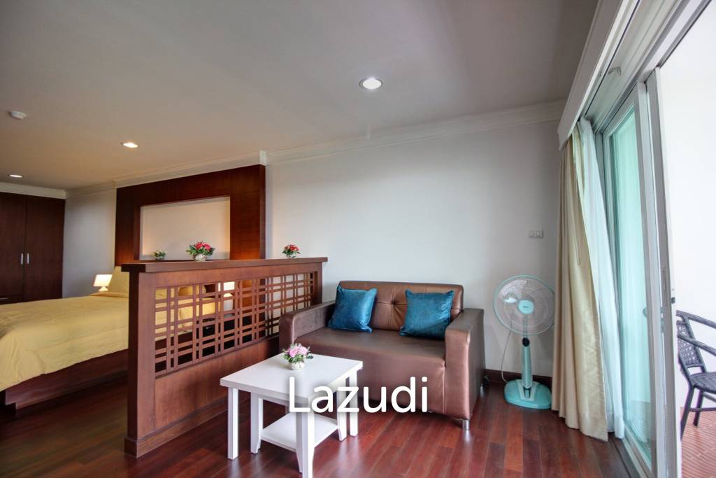 Baan Klang: New Studio Condo in central Hua Hin