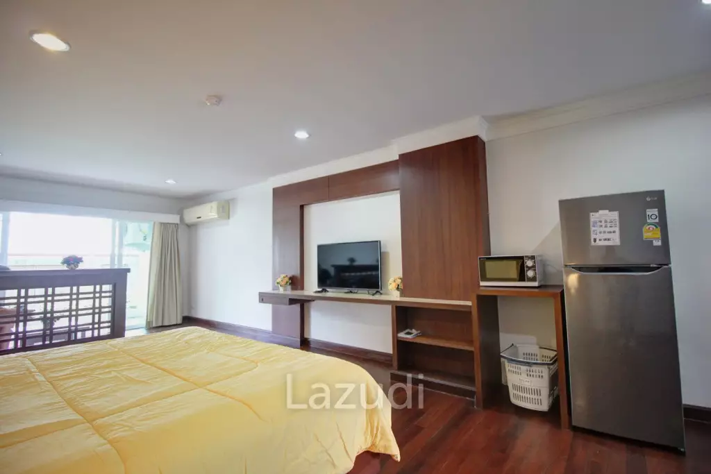 Baan Klang: New Studio Condo in central Hua Hin