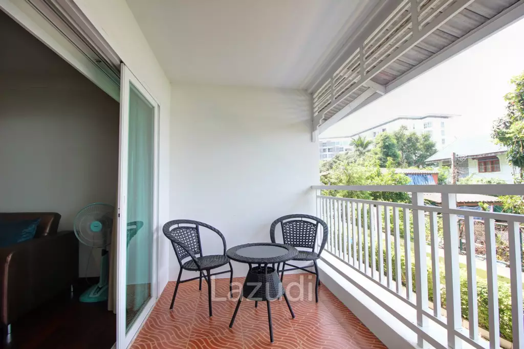 Baan Klang: New Studio Condo in central Hua Hin