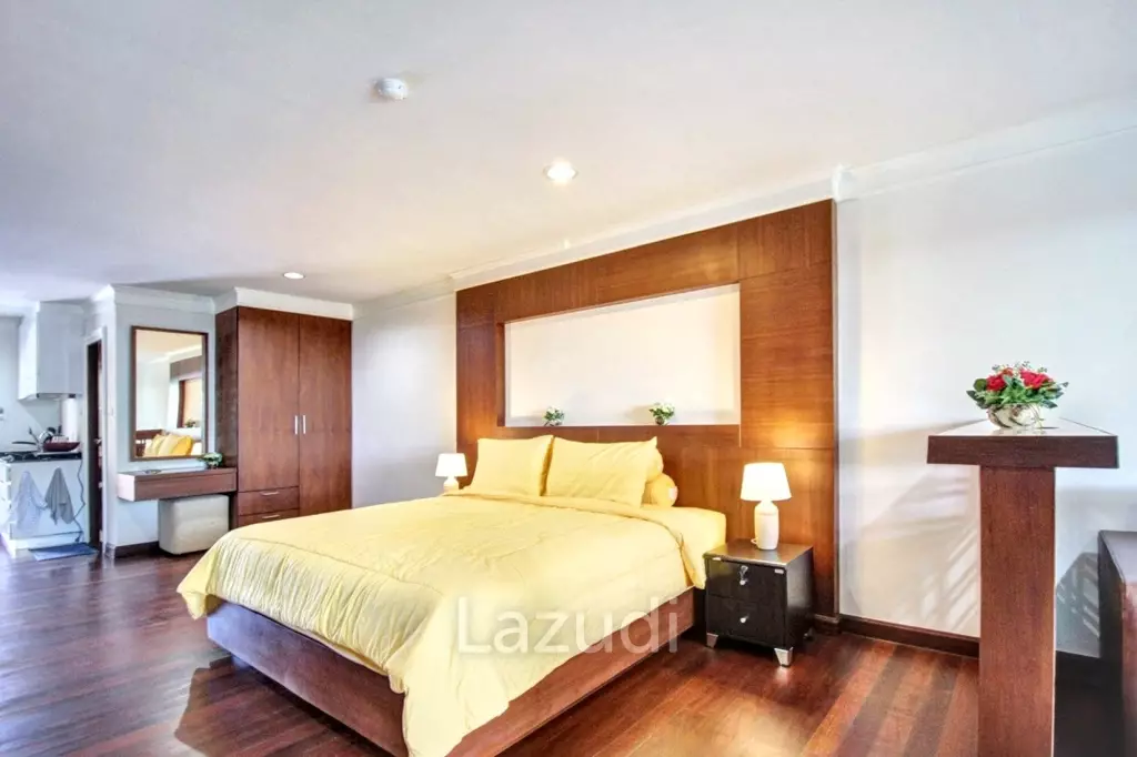 Baan Klang: New Studio Condo in central Hua Hin