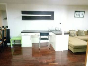 2 bedroom condo for sale at Waterford Park Rama 4