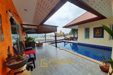 3 Bedroom Pool Villa In Peaceful Location