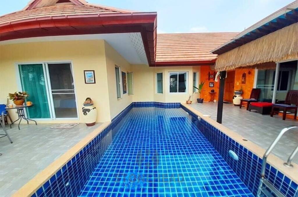 3 Bedroom Pool Villa In Peaceful Location
