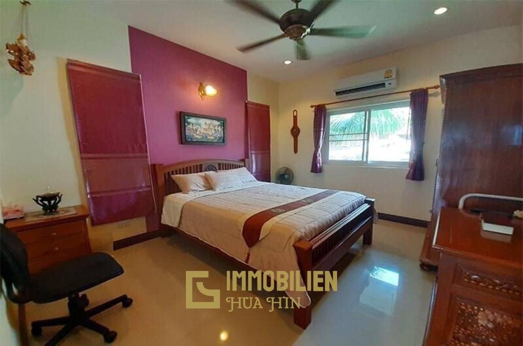 3 Bedroom Pool Villa In Peaceful Location