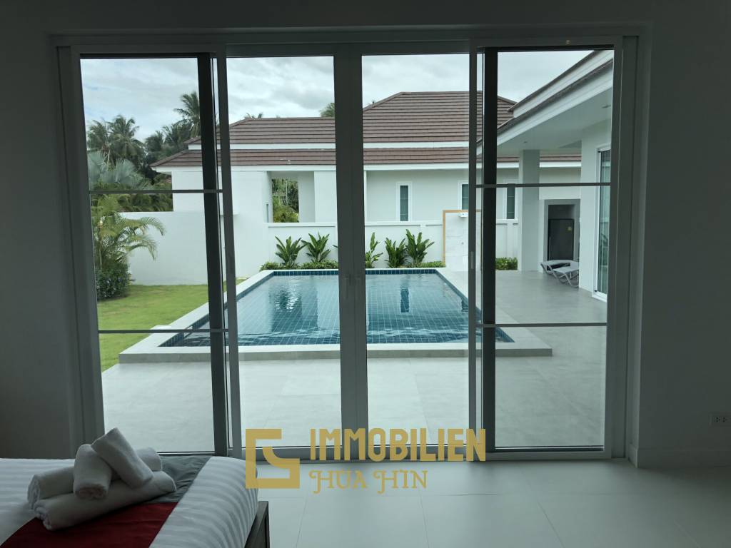 Woodlands: Nice 3 Bedroom Pool Villa