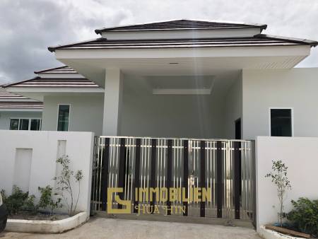 Woodlands: Nice 3 Bedroom Pool Villa