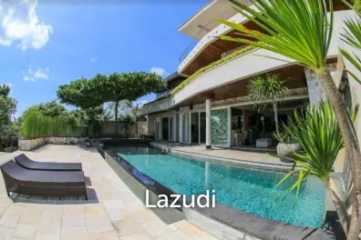 Designer Freehold Villa in Bukit