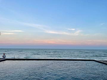 Boathouse: 3 Bedroom Condo with Amazing view.