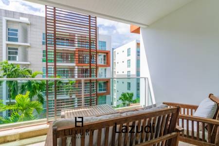 Breeze: 2 Bedroom Condo Close To The Beach